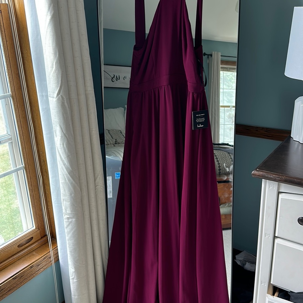NWT Lulus Bridesmaid Wine Color Halter Floor Length Dress